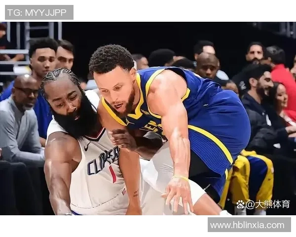 NBA球员得分、助攻与篮板数据排名全面解析与趋势分析 NBA球员得分、助攻与篮板数据排名全面解析与趋势分析