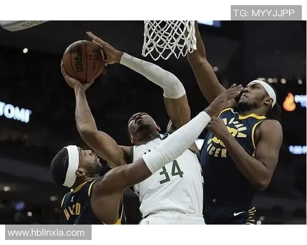 字母哥赛场行为引发球迷热议 网友纷纷炸锅讨论不停